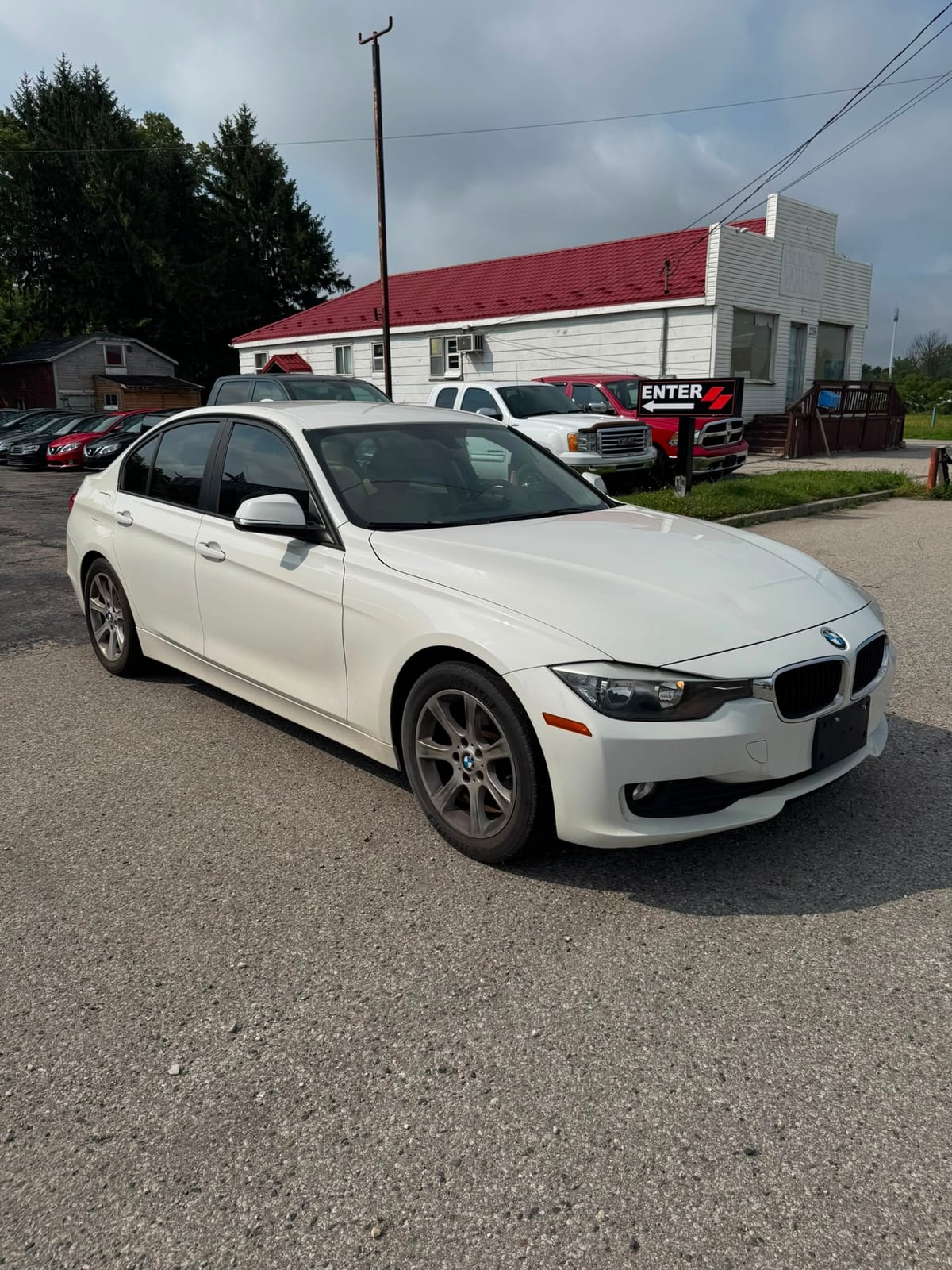 2013 BMW 320I 4DR SEDAN - Photo 3