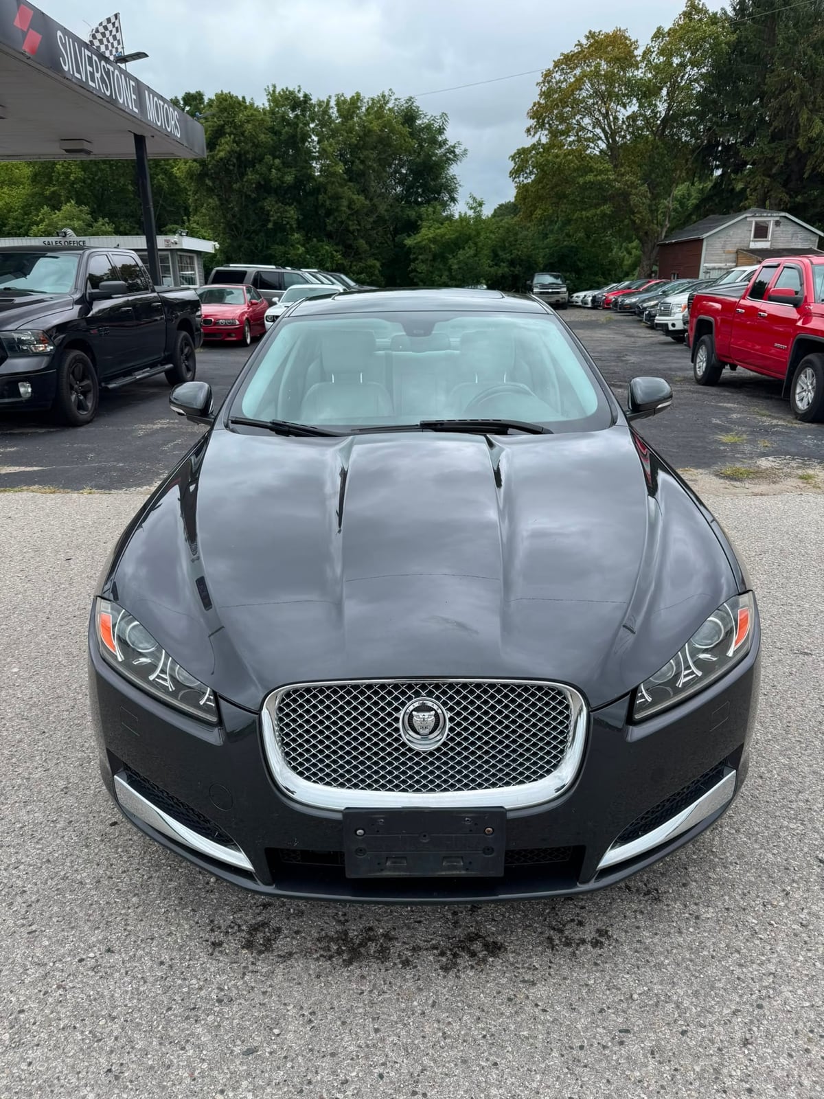 2013 JAGUAR XF V6 AWD 4DR SDN - Photo 2