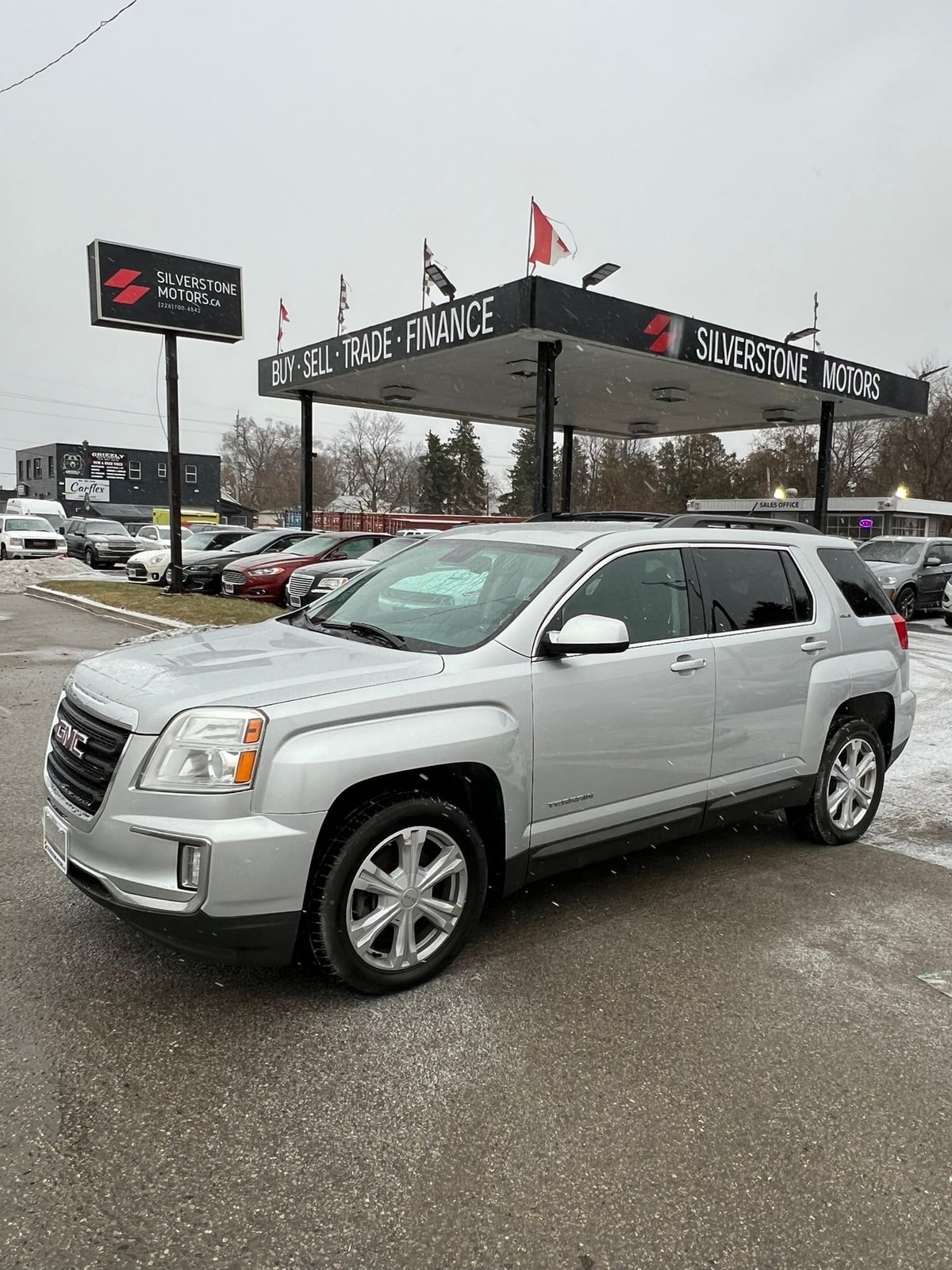 2017 GMC TERRAIN SLE-2 FWD - Photo 1