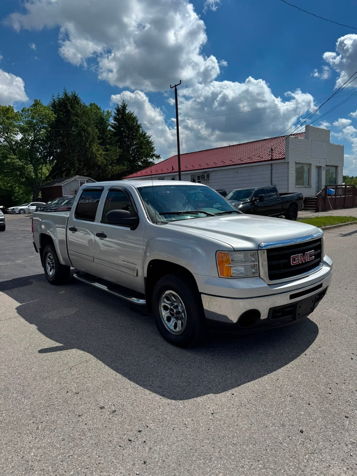 2010 GMC SIERRA 1500 SL NEVADA EDITION 4WD CREW CAB SHORT BOX - Photo 3