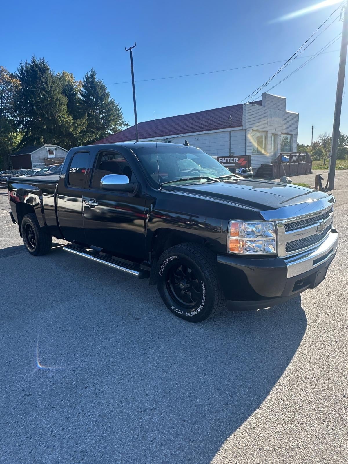 2010 Chevrolet SILVERADO 1500 LS CHEYENNE EDITION 4.8 4WD EXTENDED CAB STANDARD BOX - Photo 3