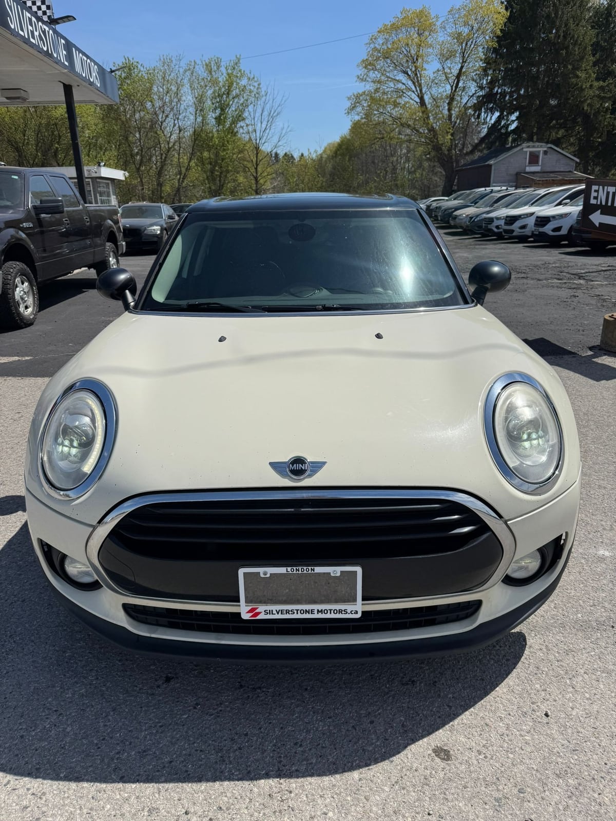 2016 Mini COOPER CLUBMAN 4DR - Photo 2