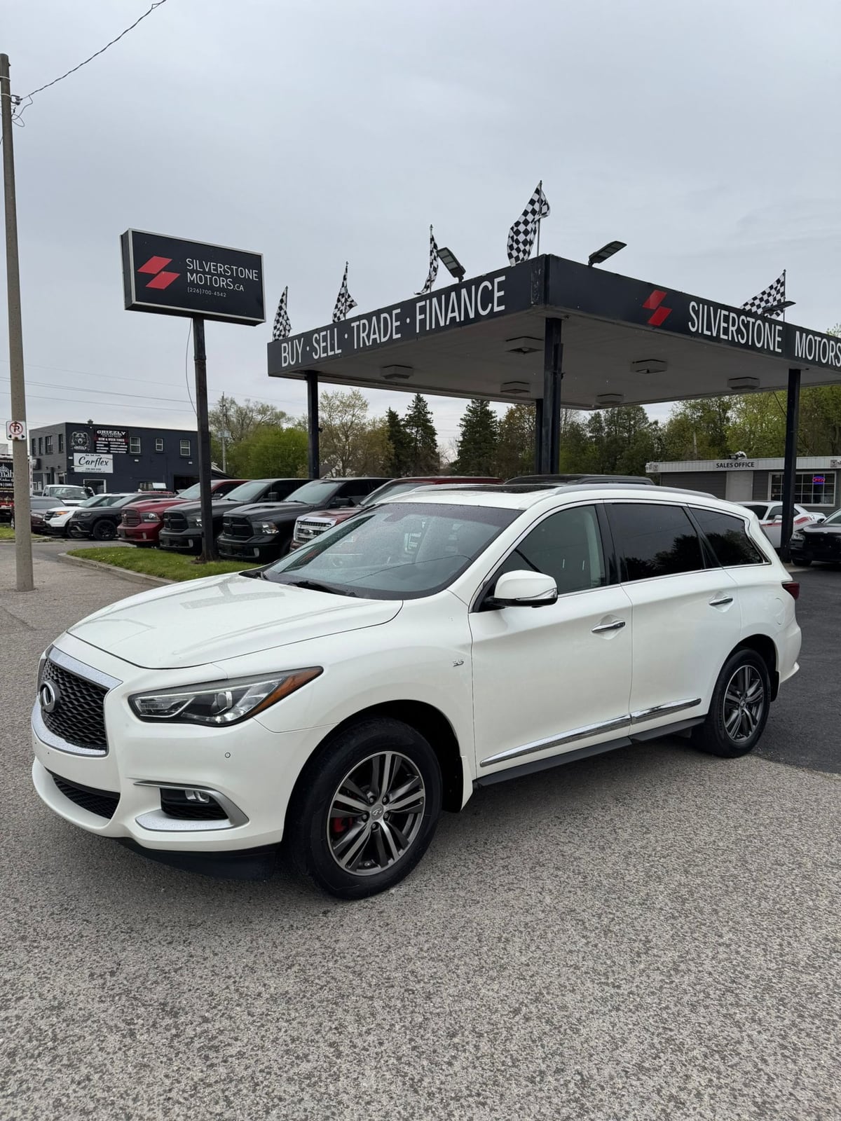 2016 Infiniti QX60 AWD 4DR - Photo 1