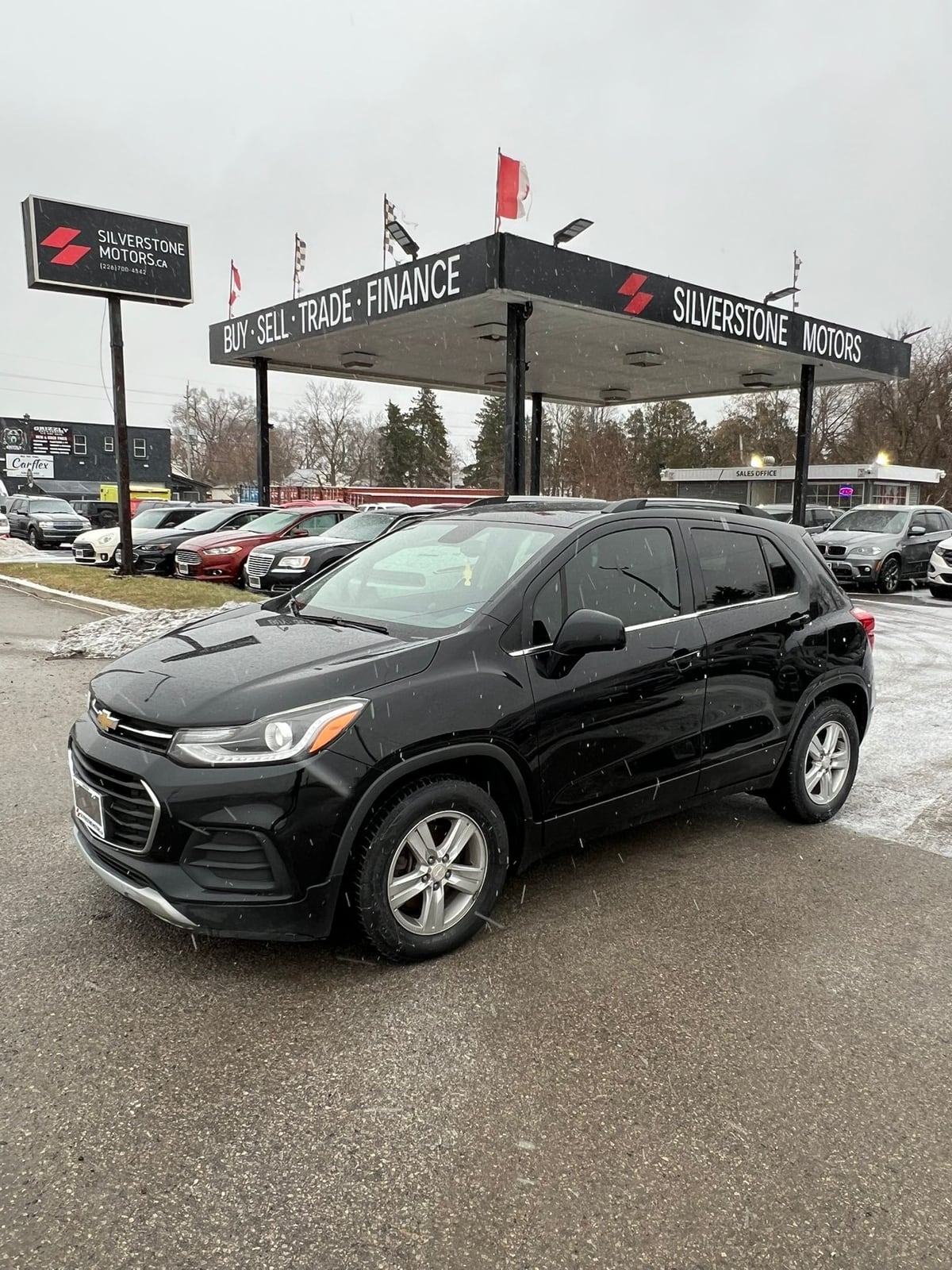 2017 Chevrolet TRAX LT FWD - Photo 1