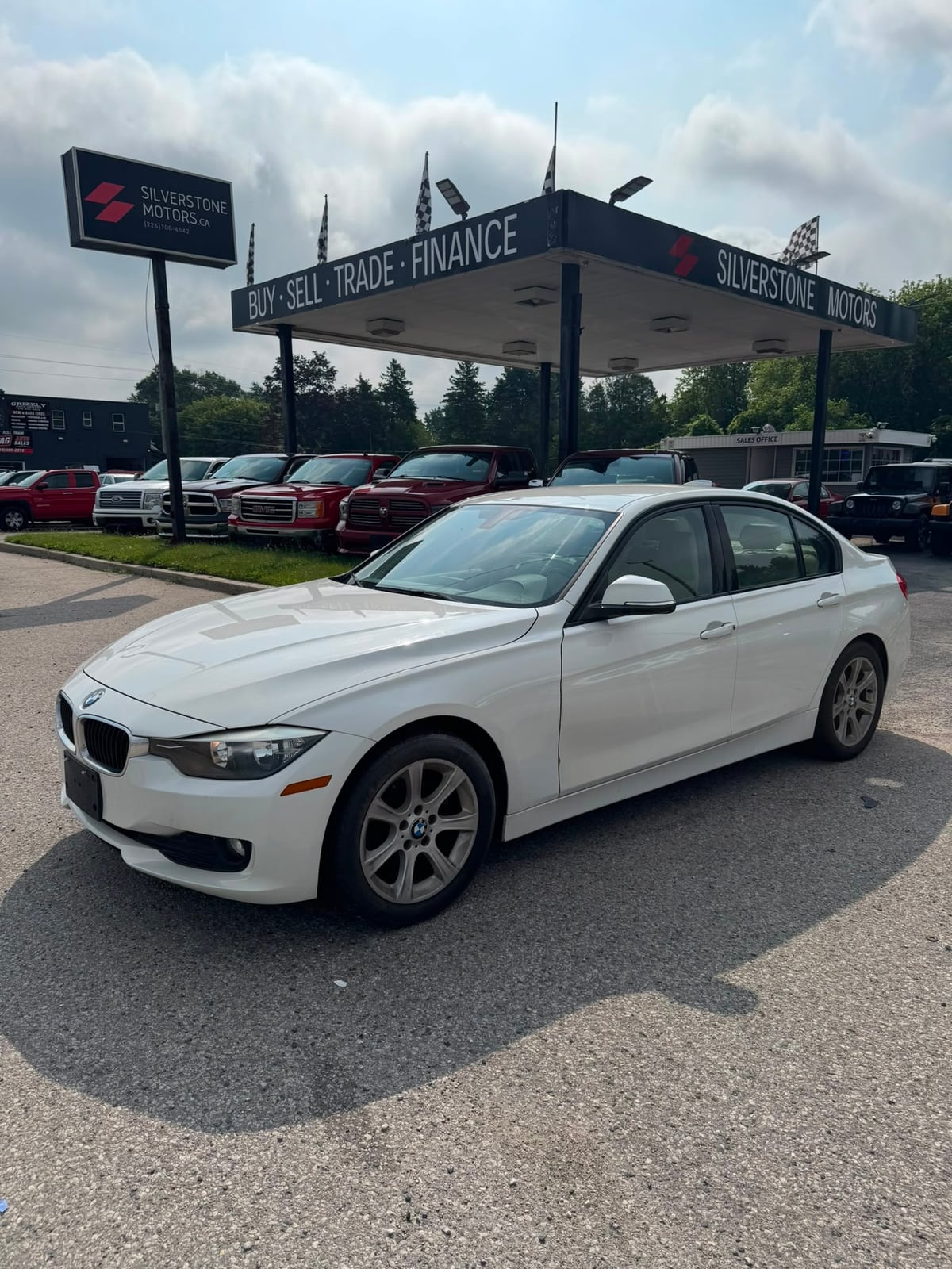 2013 BMW 320I 4DR SEDAN - Photo 1
